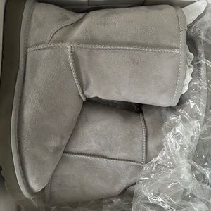 Pawj grey vegan chilla short boot 8